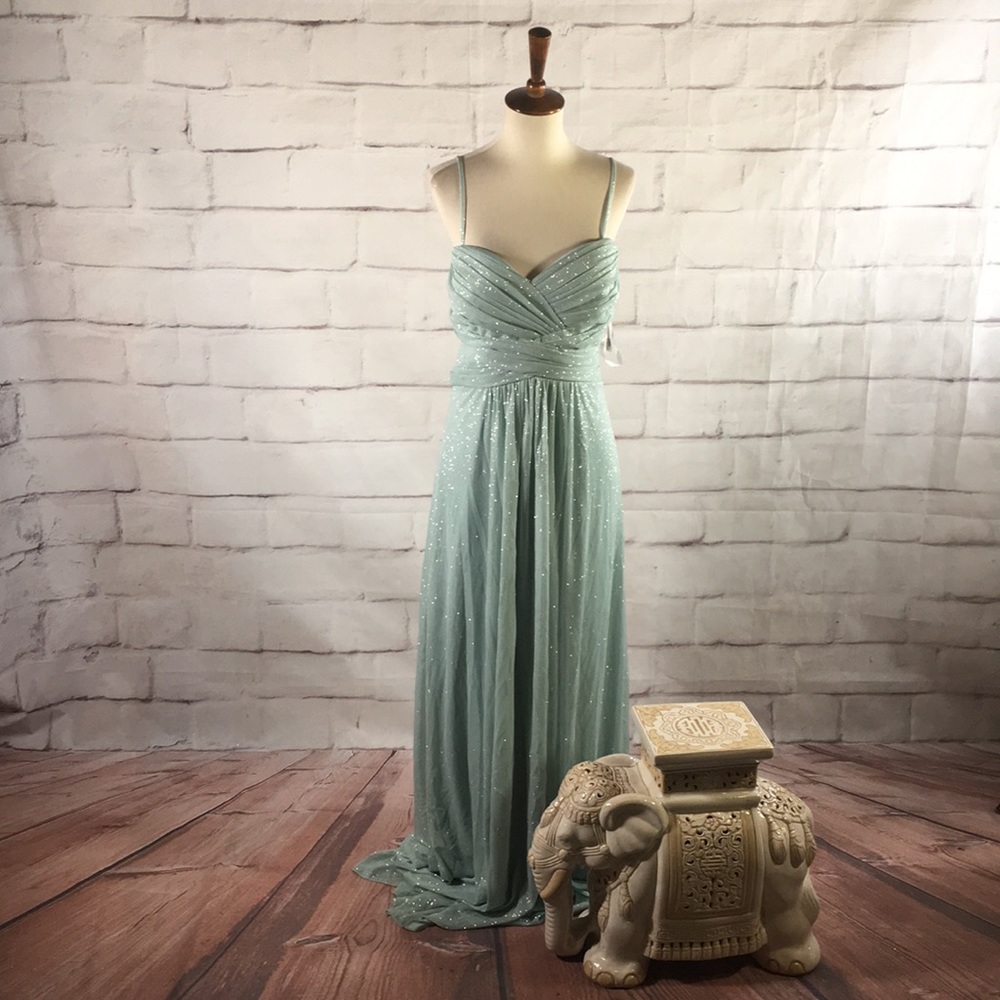 NEW Christina Wu Full Length Prom Dress Bridesmaid Dress in Seafoam Blue Green